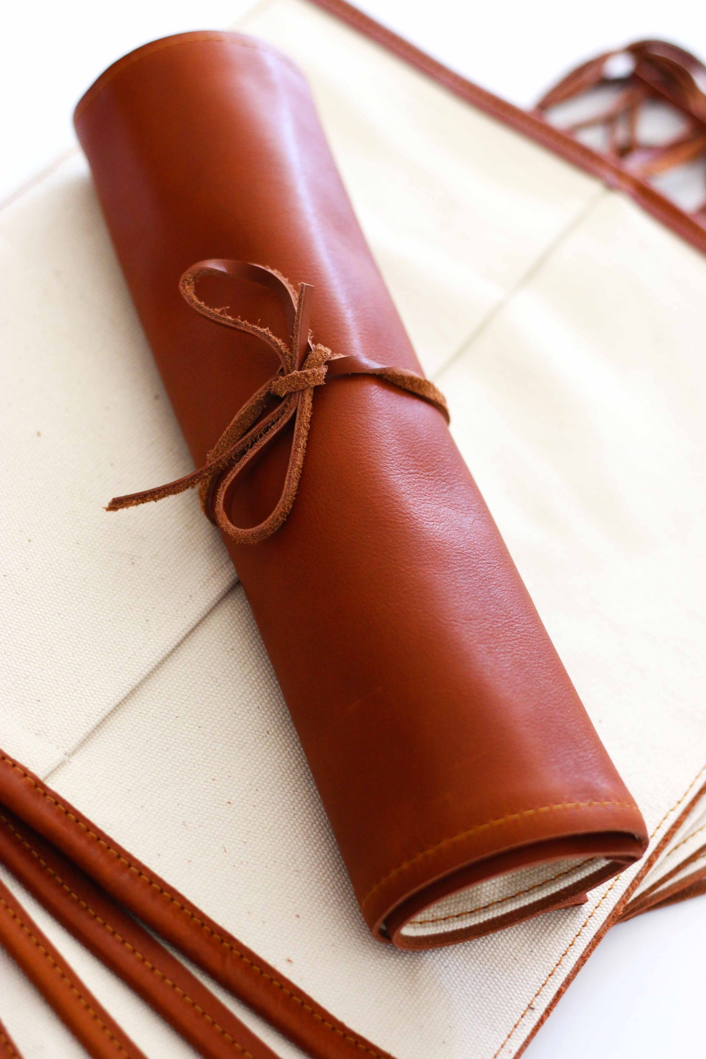 Leather cutlery holder
