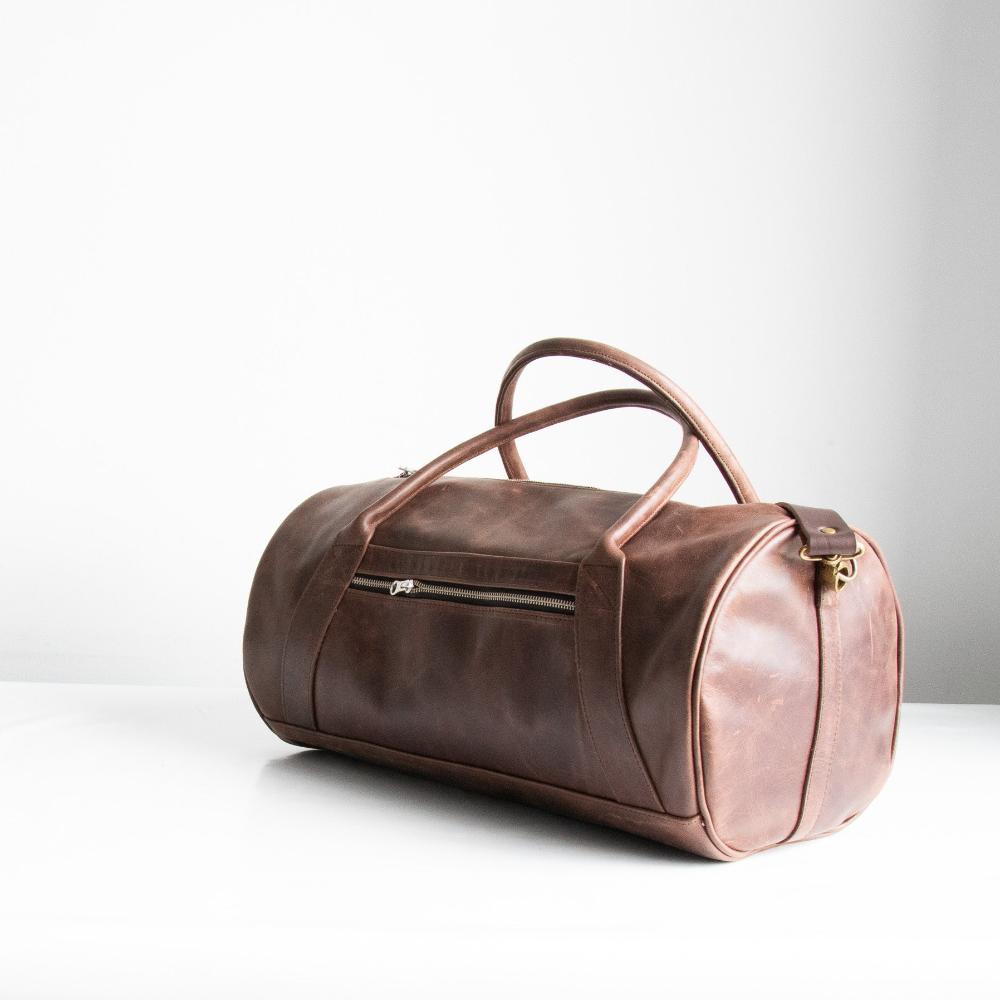 LEATHER DUFFEL BAG