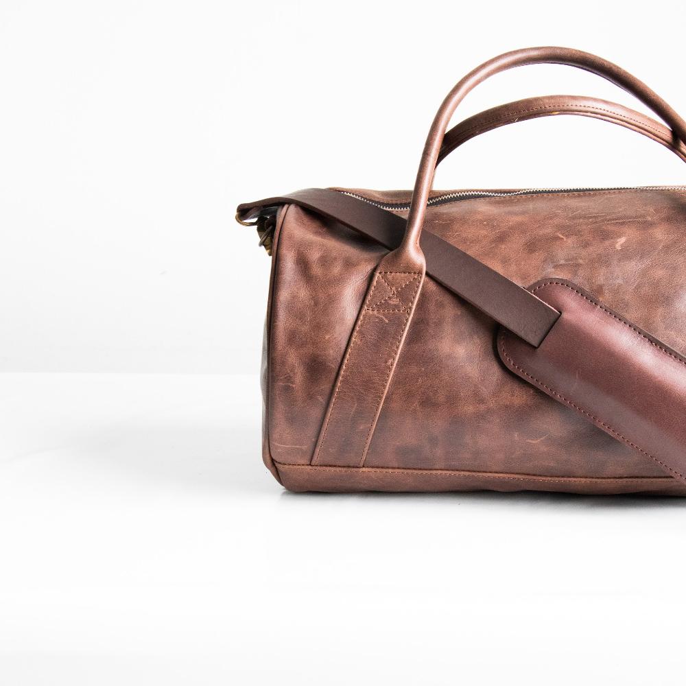 LEATHER DUFFEL BAG