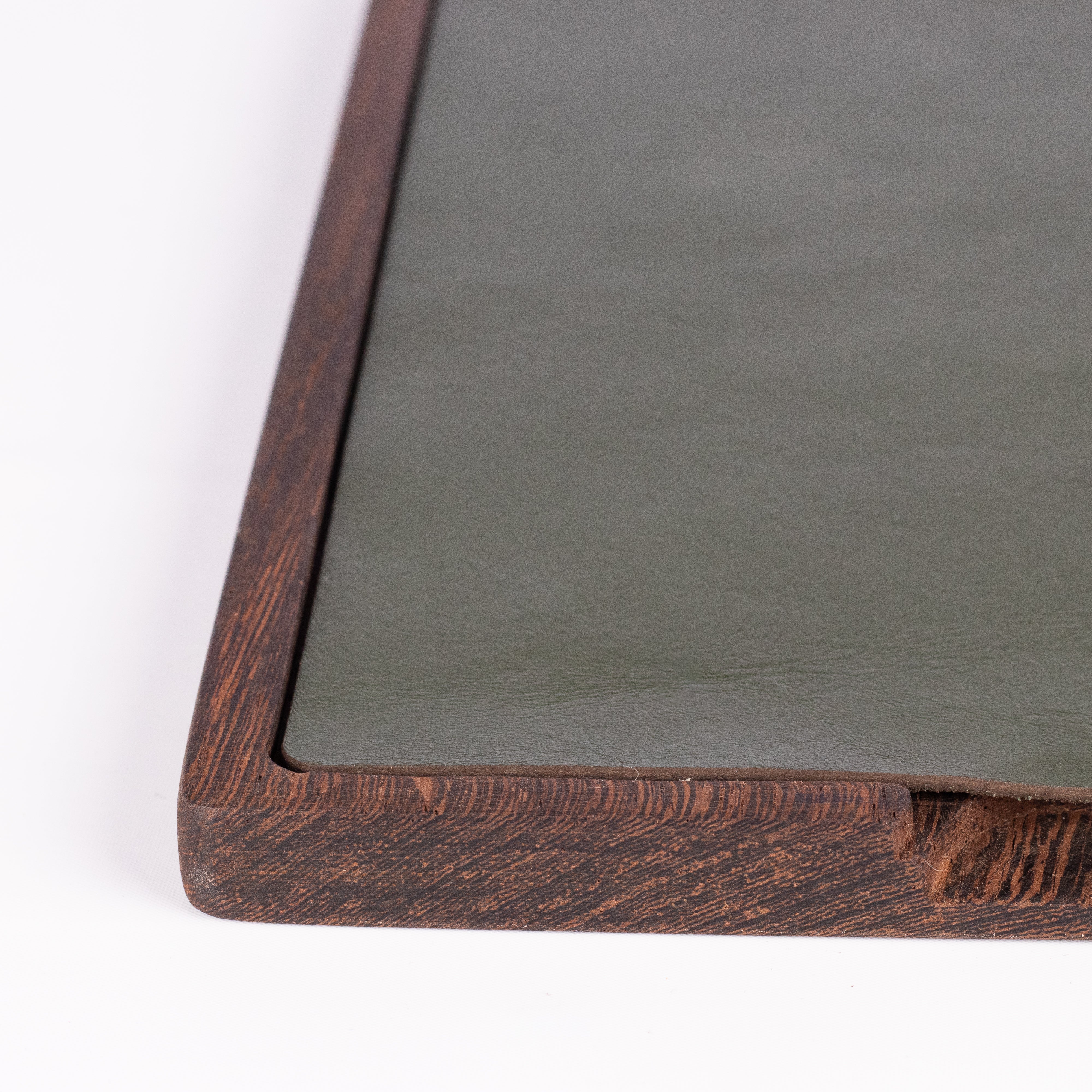 A5 Wood & Leather menu - Dark wood